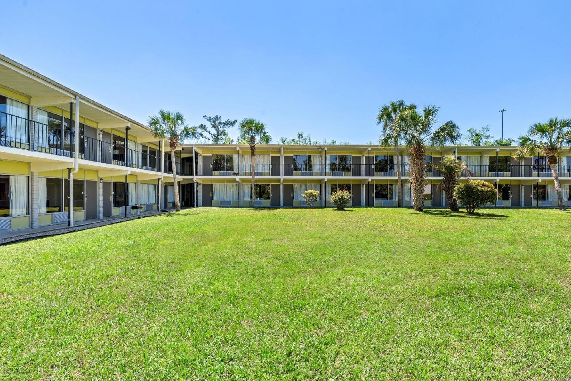Econo Lodge Jennings 외부 사진