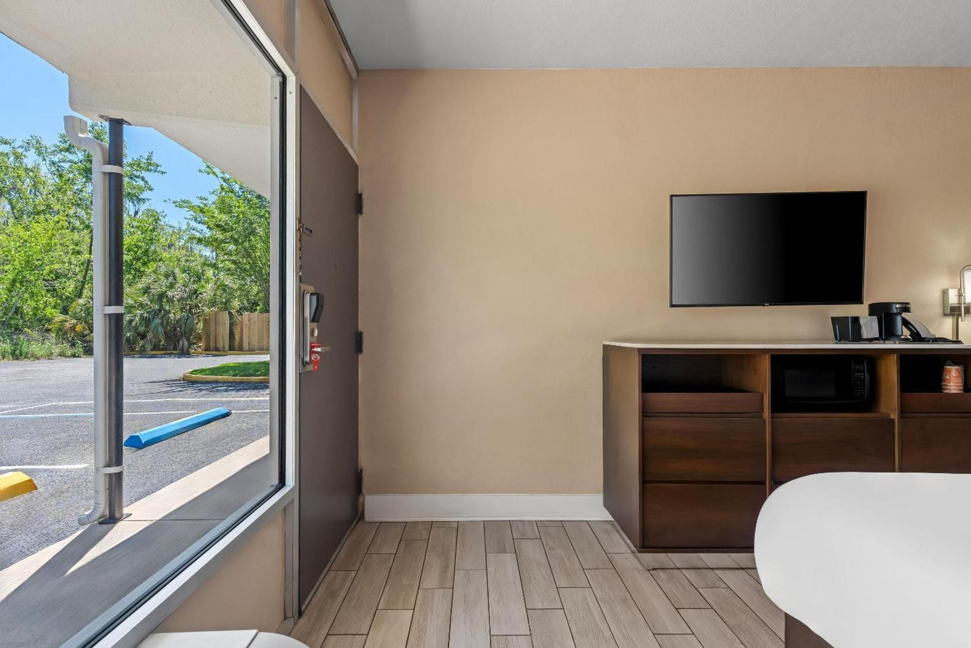 Econo Lodge Jennings 외부 사진
