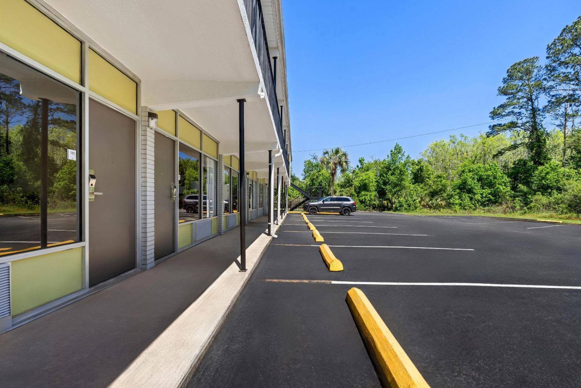 Econo Lodge Jennings 외부 사진
